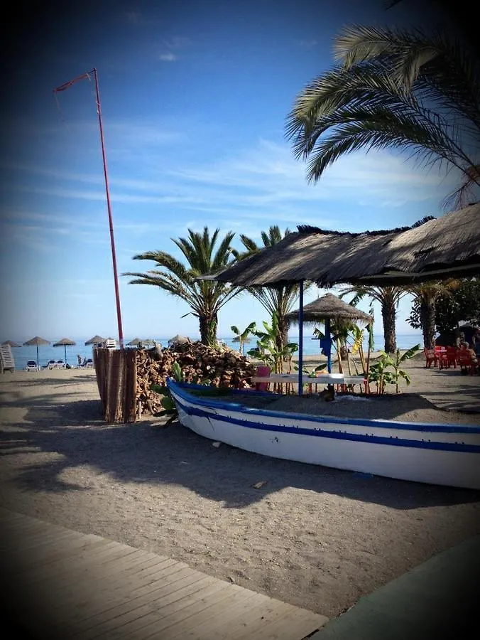 Apartment Apartamentos Lola Y Manuela: Beachfront Oasis with Sea-View Terrace Torremolinos Spain