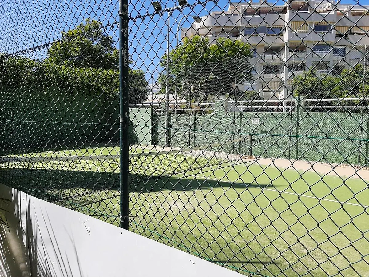 Apartamentos Lola Y Manuela En Primera Linea Playa Carihuela Con Excelente Terraza-Jardin De 80 M2 Frente Al Mar Con Aparcamiento Privado Ideal Para Descansar Oyendo Las Olas Del Mar Торремолинос Испания